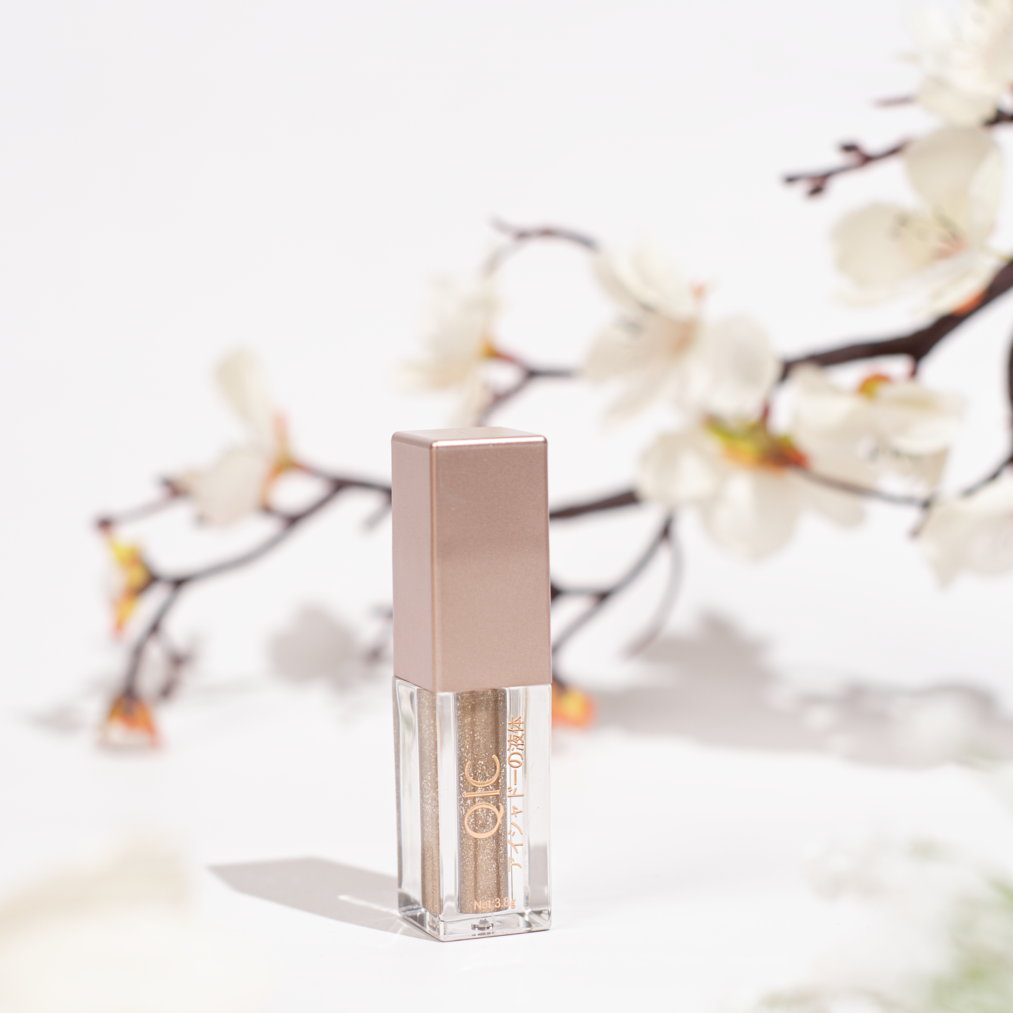 Élanar Liquid Eye Shadow